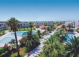 Tigaki Beach