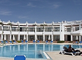 Melia Sinai