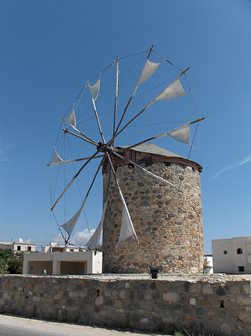 Větrný mlýn v regionu Antimachia na Kosu