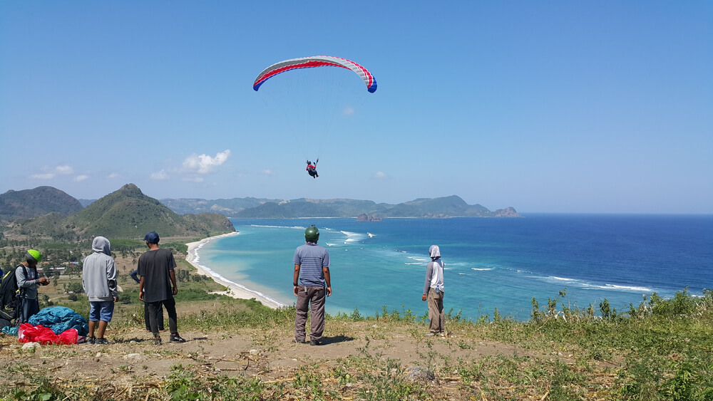 Paraglidingová aktivita na torok aiq belek