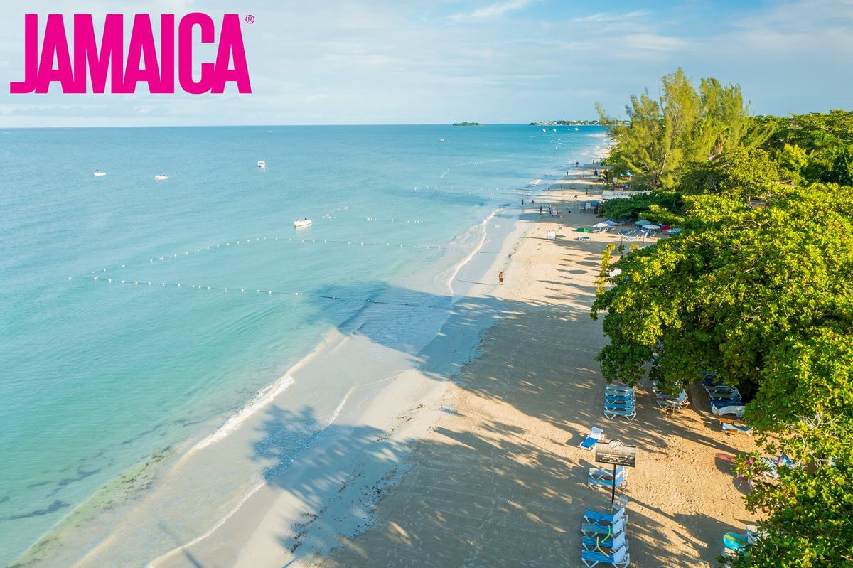 Pláž Seven Mile Beach