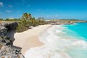 Barbados, skalnaté pobřeží s plážemi Barbados, skalnaté pobřeží s plážemi