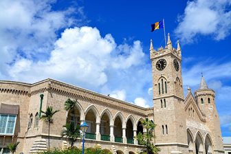 Barbados, parlament v Bridgetownu