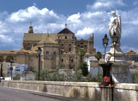 Spanielsko-Sevilla,-velky-kus-spanielskej-historie.jpg