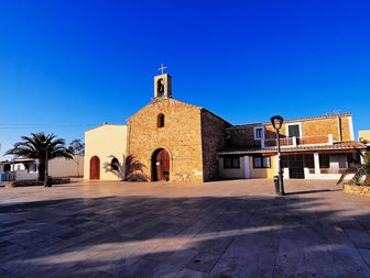 Kostelík Sant Ferran de ses Roques na Formenteře