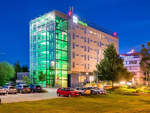 Holiday-Inn-Prague-Airport4.jpg