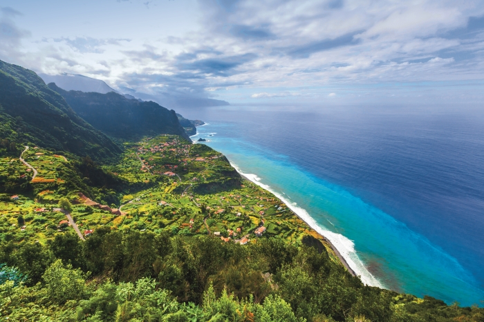 madeira-Vzrusujuci-pohlad-na-ostrov-Madeira-v-Atlantiku.jpg