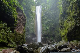 Casaroro vodopád, ostrov Negros