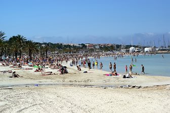 Pláž El Arenal na jihu Mallorcy