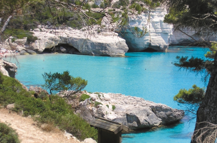 Spanielsko-10-Menorca-Priroda-je-chram-I-na-Menorce.jpg