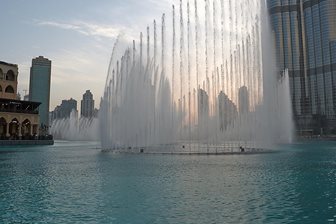 Dubaj, slavné fontány