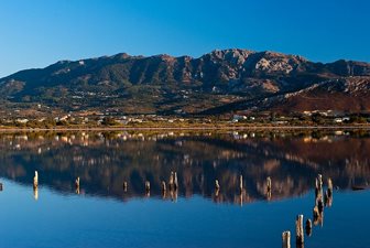 Alykés, pohled na jezero po období dešťů