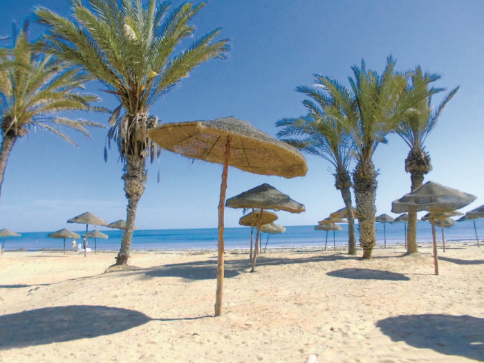 tunisko-plaze-Tuniske-plaze-uz-vonaju-pravou-exotikou.jpg