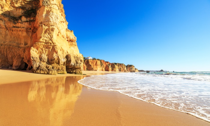 Algarve-Uchvatne-plaze-Algarve-stoja-za-dovolenku.jpg