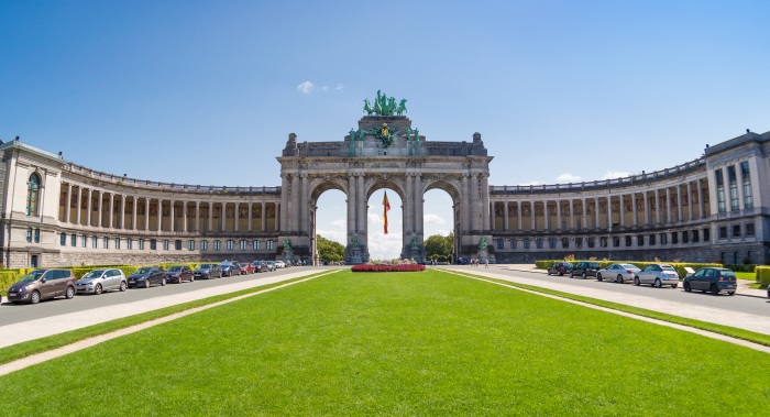 Arc-de-Triomphe-v-Bruseli.jpg