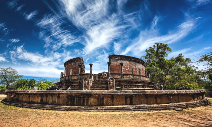 Sri-Lanka-Pollonnaruwa,-stara-pamiatka-Sri-Lanky.jpg