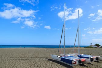 Katamarány v Las Playitas na ostrově Fuerteventura, Kanárské ostrovy