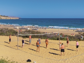 Spanielsko-04-Fuerteventura-Plaze-Fuerteventury-su-ako-stvorene-na-beach-volejbal.jpg