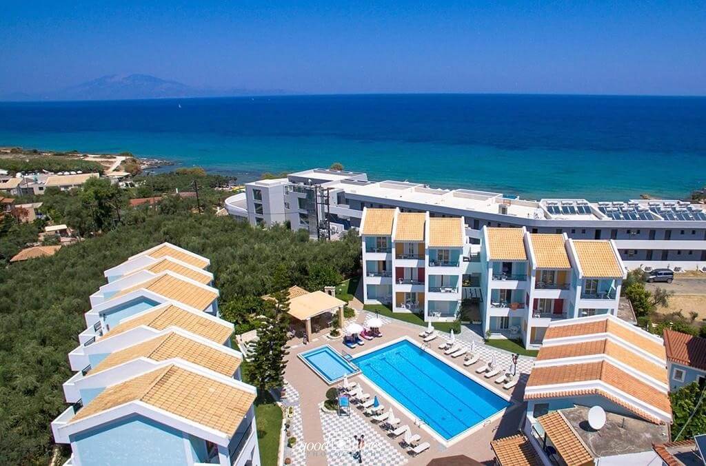 MAISTRALI HOTEL ****